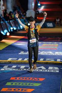 BIB: 5901, 100, 
                            <button type="button" onclick="openModal(22752162)" class="btn btn-primary btn-sm float-right btn-popup" data-toggle="modal" data-target=".modal-high-quality">
                        <i class="fas fa-shopping-cart"></i> Add to Cart
                    </button>
                                            <button type="button" onclick="isThisMe(22752162, true)" class="btn btn-success btn-sm float-right btn-popup btn-isme hidden" data-toggle="tooltip" data-placement="bottom" title="นี่คือรูปของคุณใช่ไหม คลิกที่นี่เพื่อเอาเข้าอัลบั้ม">
                        <i class="fas fa-plus"></i> Add to album
                    </button>
                    <button type="button" onclick="isThisMe(22752162, false)" class="btn btn-warning btn-sm float-right btn-popup btn-isnotme hidden">
                        <i class="fas fa-ban"></i> Remove from album
                    </button>